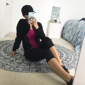 Meet your Posher, Jc